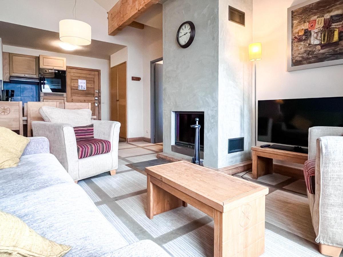 South Facing 2-Bed Apartment With Fireplace, Terrasses Deos แฟลน ภายนอก รูปภาพ