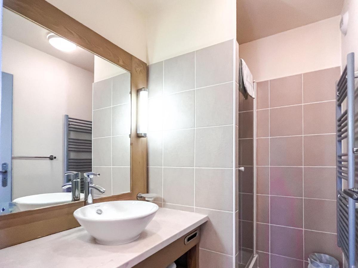 South Facing 2-Bed Apartment With Fireplace, Terrasses Deos แฟลน ภายนอก รูปภาพ