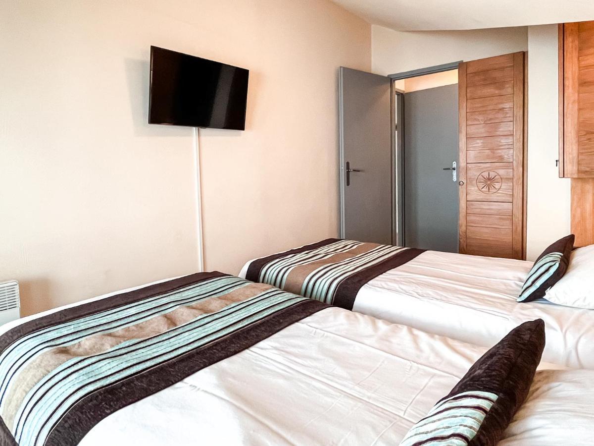 South Facing 2-Bed Apartment With Fireplace, Terrasses Deos แฟลน ภายนอก รูปภาพ